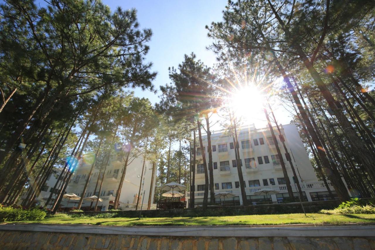 Cereja Hotel & Resort Dalat Exterior photo